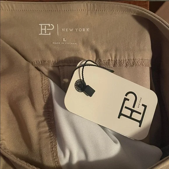 EPNY golf Women's Skort - Picture 2 of 5